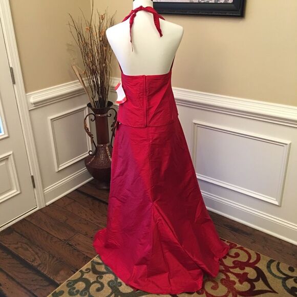 The Red Dress Collection 2-Piece Silk Dress 8/10 - Picture 3 of 8